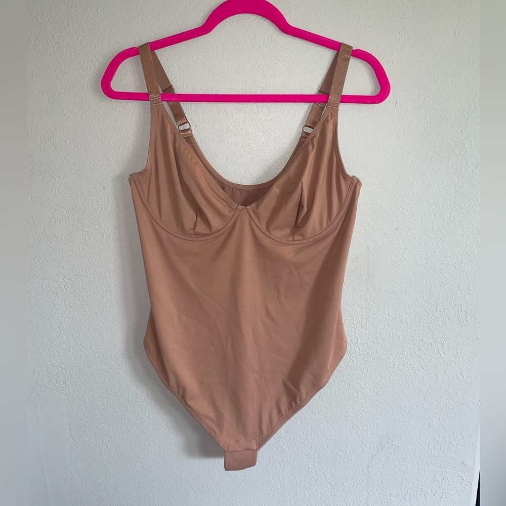 BODYSUIT Body Shaper NWT XL